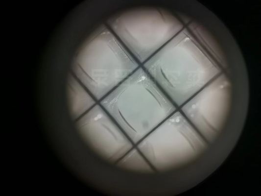 Αγορά ειδική αντίσταση 0.015-0.028ohm υποστρωμάτων 10x10mm 5x5mm SIC. Τσιπ εκατ. ή >1E7ohm.Cm SIC ηλεκτρονική κατασκευή