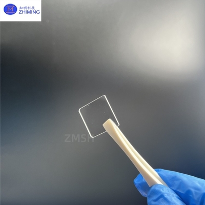 Αγορά Ζαφείρινο τετραγωνικό παράθυρο οπτικό γυαλί ανθεκτικό στην φθορά υψηλή διαπερατότητα προσαρμόσιμη ηλεκτρονική κατασκευή