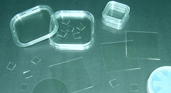 Τετράγωνο 10 γκοφρέτα 0.5mm σαπφείρου X10 χιλ. Al2O3 πάχους φακός ενιαίου κρυστάλλου